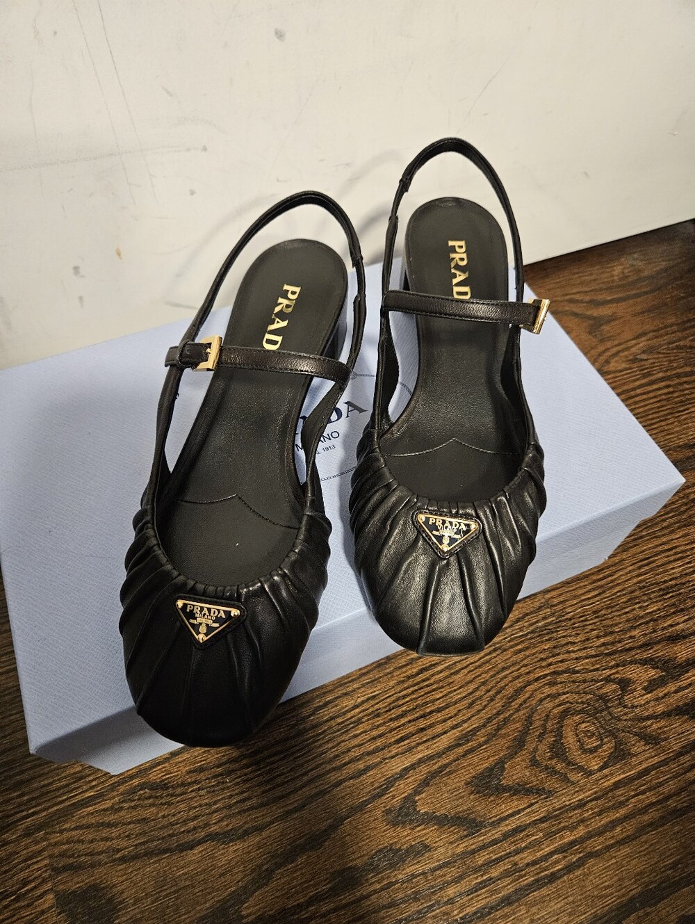 Prada Black Leather Ruched Mary Jane Slingback Pump Size 39 - Picture 2 of 10